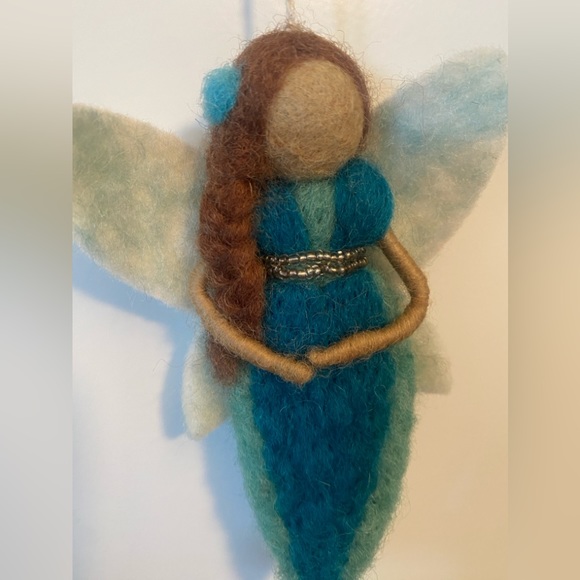 HAND-MADE WOOL WATER FAIRY 🧚🏻‍♀️ ORNAMENT - Picture 1 of 7
